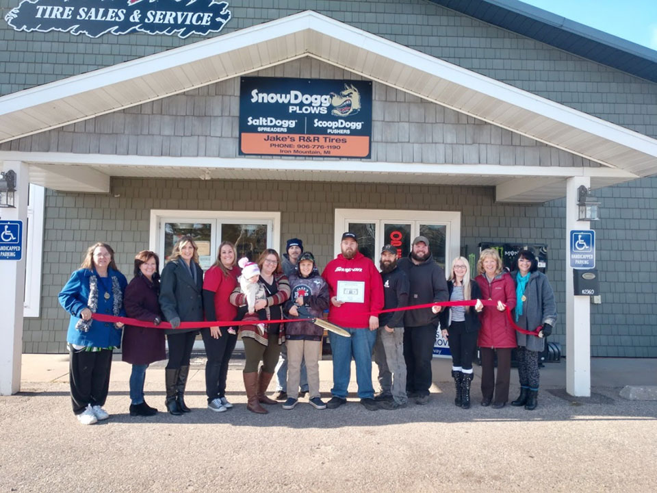 Ribboncutting for Jake’s R & R Tire News, Sports, Jobs The Daily News